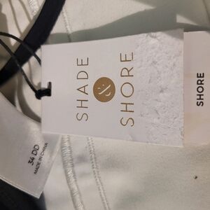 Shade & Shore Women's White Shorts